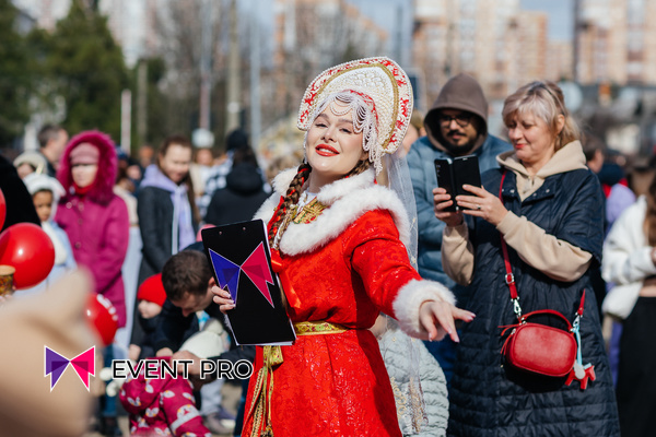 Масленица в Магнит с розыгрышем призов